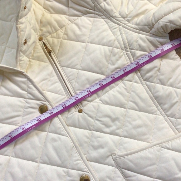Lauren Ralph Lauren Quilted Cream Puffer Jacket - Picture 10 of 12